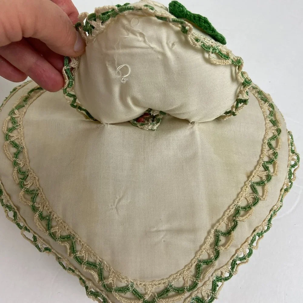 Vintage Retro Pillow Heart